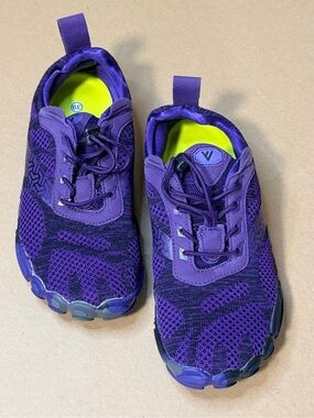 Sports Women-Slip Purple Lace Up Five Toes Sneakers w 8.5 M m 6.5 Gym Yoga Shoes
